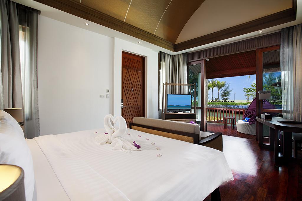 Graceland Khaolak Beachfront Resort Khao Lak Bagian luar foto