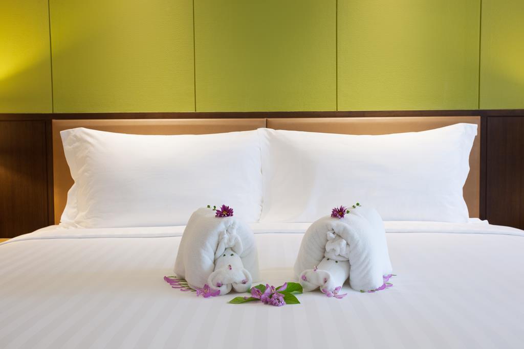 Graceland Khaolak Beachfront Resort Khao Lak Bagian luar foto