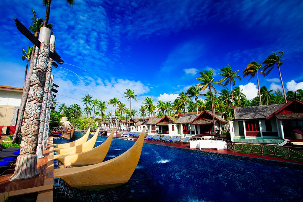 Graceland Khaolak Beachfront Resort Khao Lak Bagian luar foto